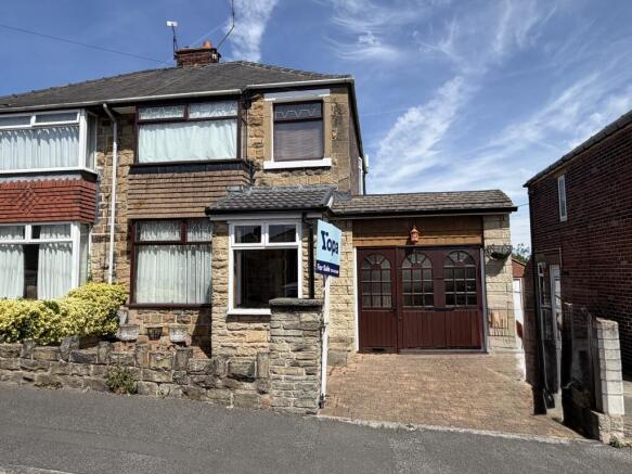 3 bed property, in Coalbrook Avenue, £160,000