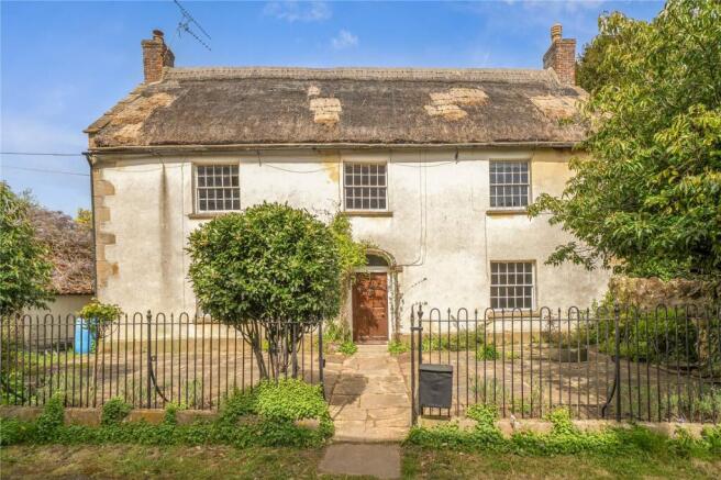 3 bed property, in Church Street, £650,000