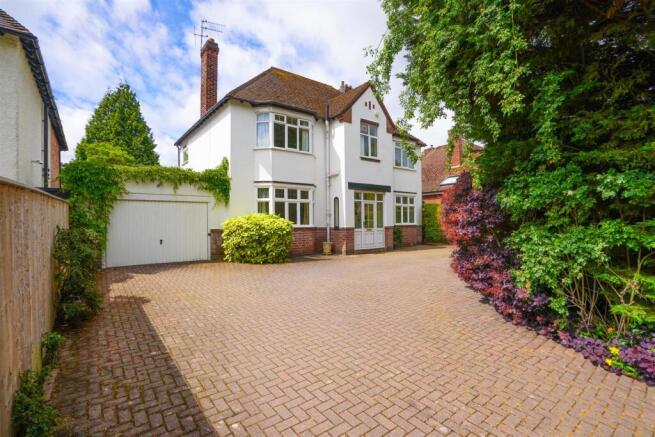 4 bed property, in Northumberland Road, £1,100,000