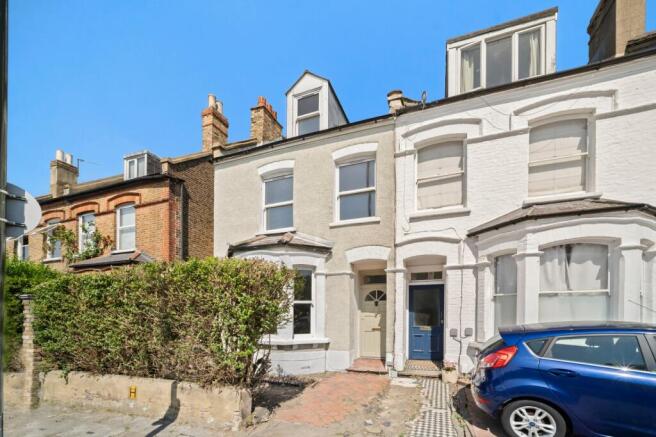 5 bed property, in Hartfield Road, £1,250,000