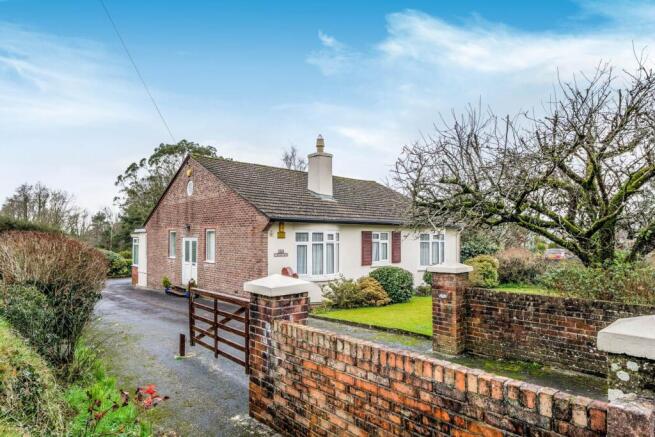 3 bed property, in Liskeard Road, £380,000