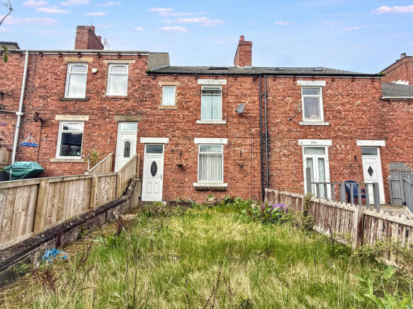2 bed property, in Surtees Terrace, £49,950