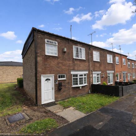 3 bed property, in Brakespeare Place, £79,999