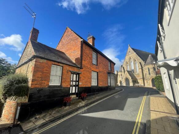 4 bed property, in Church Street, £475,000