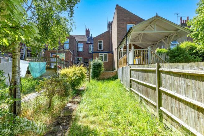3 bed property, in High Town Road, £275,000