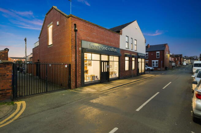 3 bed property, in Hope Street, £350,000