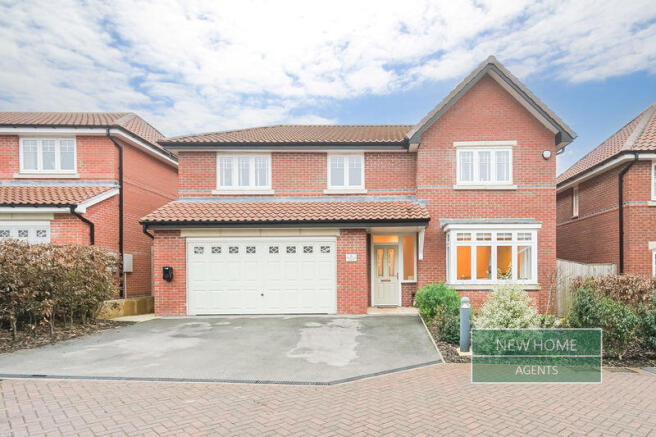 5 bed property, in Nether View Bolsover, £460,000