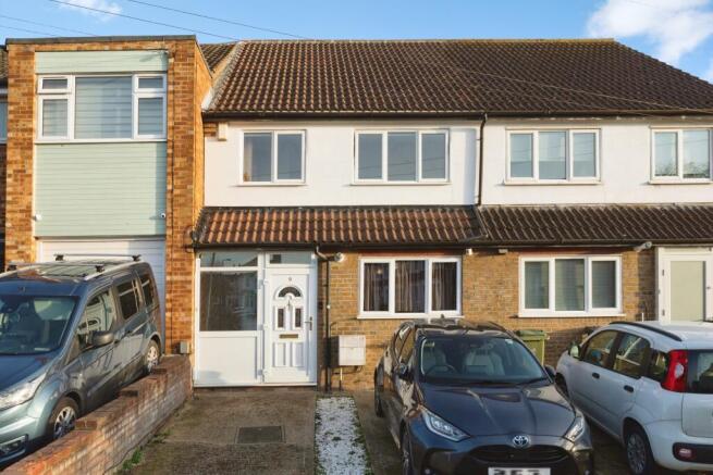 3 bed property, in James Lane, £500,000