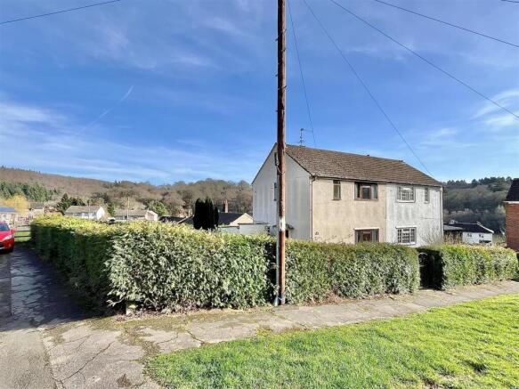 3 bed property, in Sutton Road, £150,000