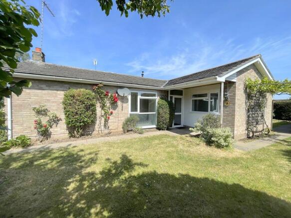 3 bed property, in Deal Way, £340,000