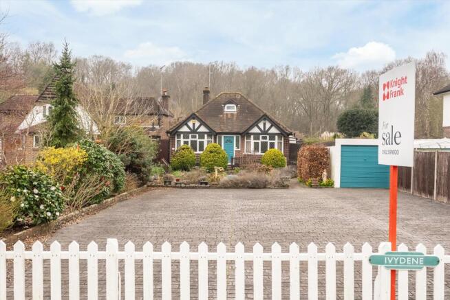 2 bed property, in Blundel Lane, £950,000