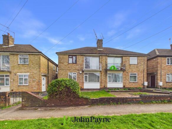 2 bed property, in Sedgemoor Road, £78,000