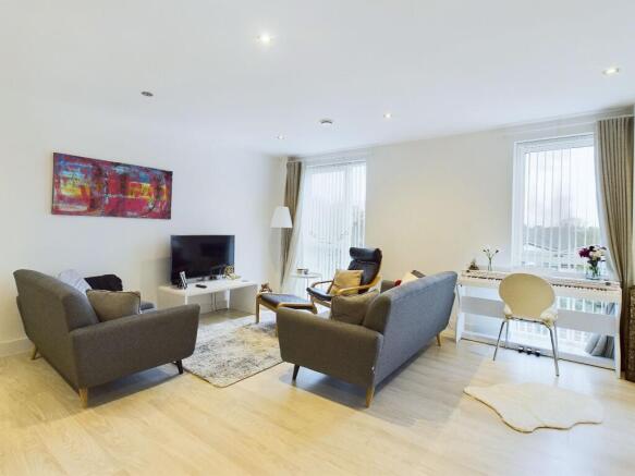2 bed property, in Scholars Court, £440,000