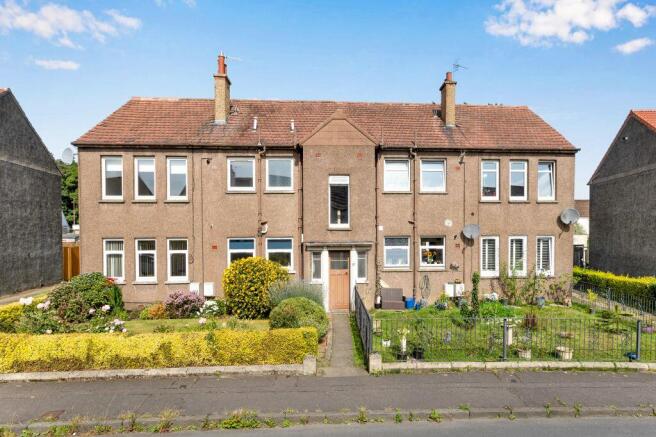 3 bed property, in 57/4 Silverknowes Crescent, £225,000