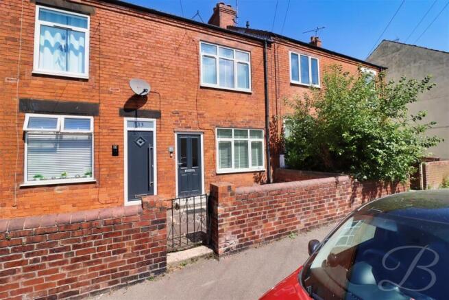 3 bed property, in Charlesworth Street, £150,000