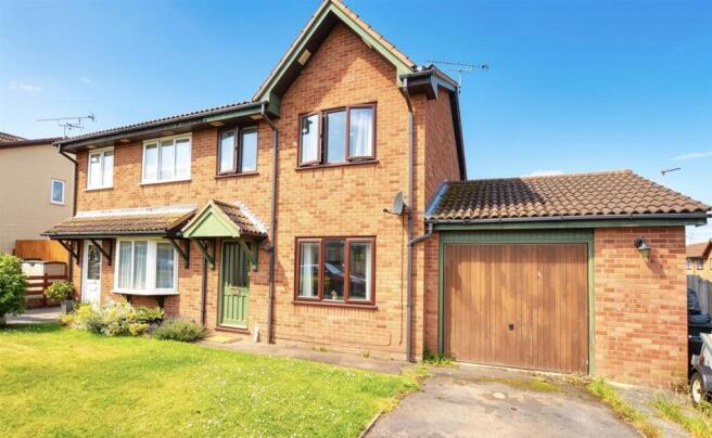 3 bed property, in Godiva Road, £249,950