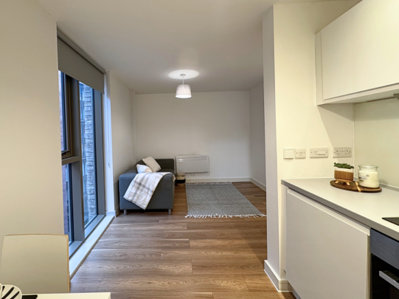 1 bed property, in Apartment 77 Block B, £80,000