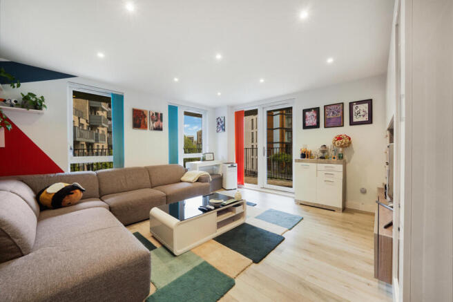 3 bed property, in Charcot Road, £499,950