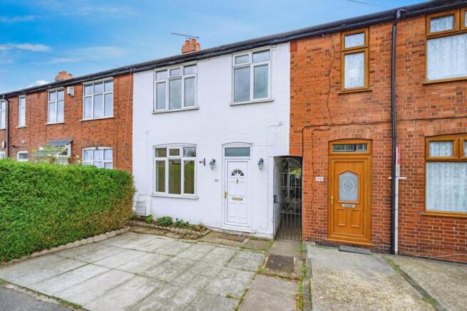 3 bed property, in Gardenia Avenue, £300,000