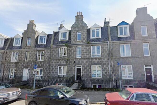 1 bed property, in 37H, £40,000