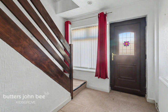 3 bed property, in Chester Road, £220,000