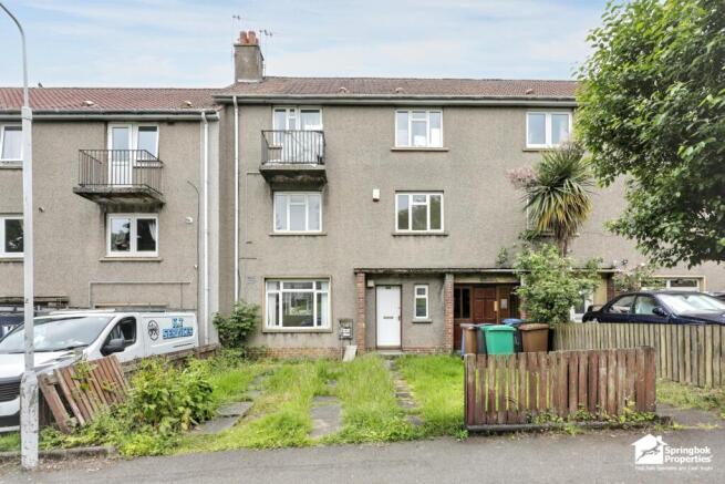 3 bed property, in Valley Gardens South, £90,000