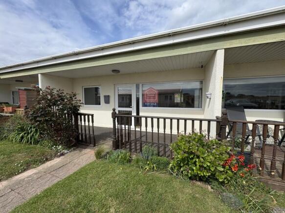 2 bed property, in 18 Rainbows End, £50,000