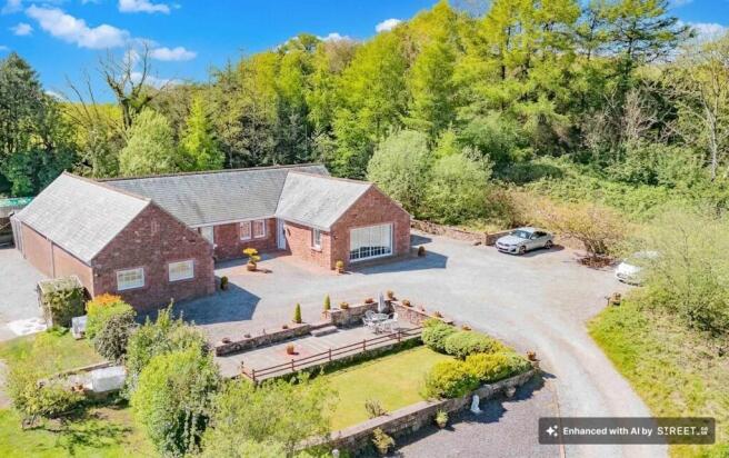 4 bed property, in Grange, £550,000