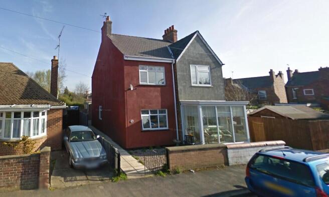 2 bed property, in 34 Alexandra Road, £83,000