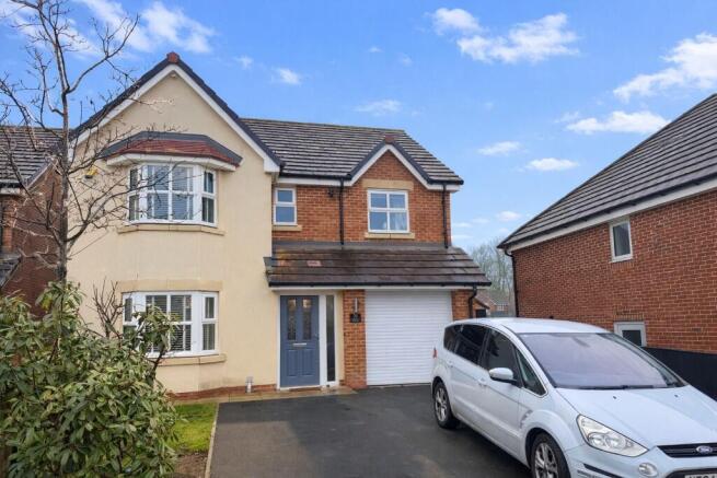 4 bed property, in Netherwood Avenue, £325,000