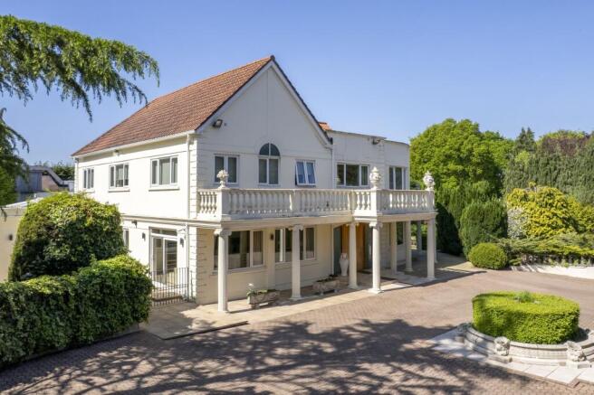 6 bed property, in Hollybush Road, £3,000,000
