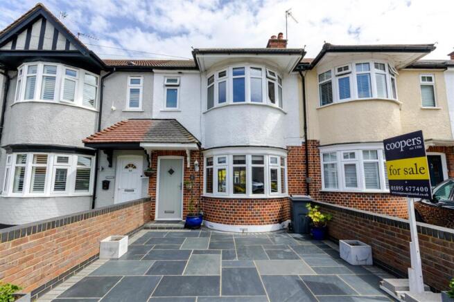 3 bed property, in Dulverton Road, £550,000