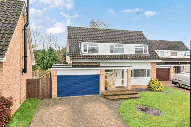 4 bed property, in The Pagoda, £850,000