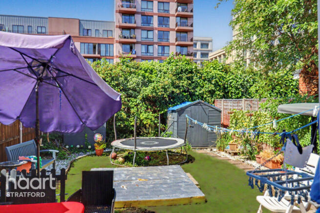 3 bed property, in Bisson Road, £525,000