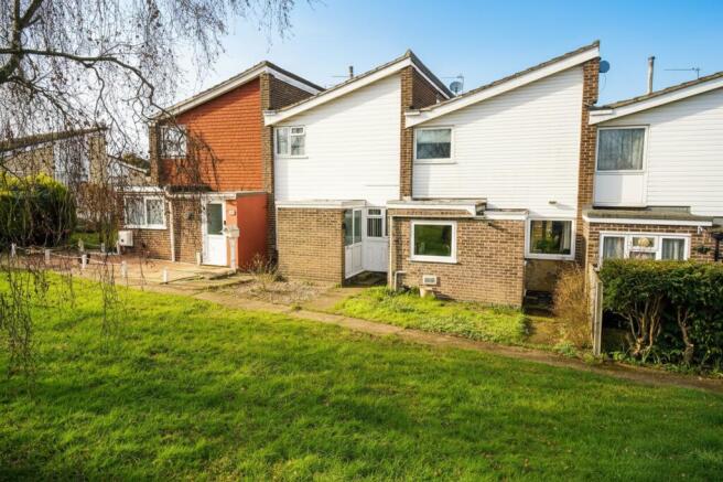3 bed property, in Gunton Lane, £210,000