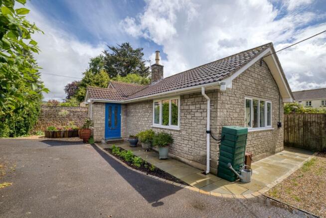 3 bed property, in Central Wells - just moments from High Street, £675,000