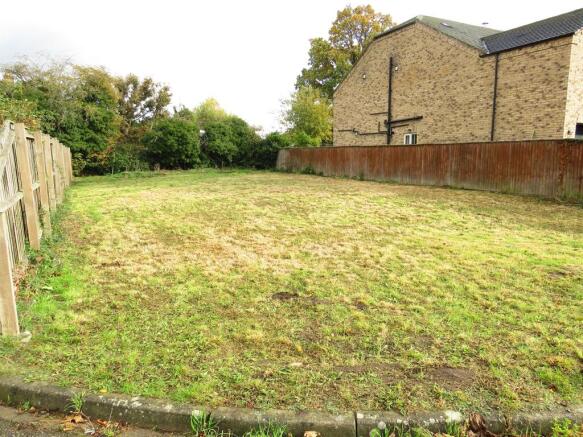 Studio, in Ravenhill Drive, £150,000