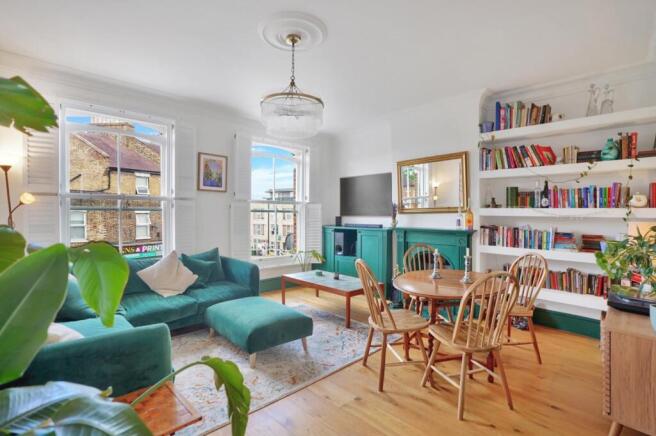 2 bed property, in Kirkdale, £525,000