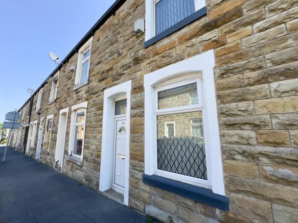 2 bed property, in 50 Nairne Street, £79,950