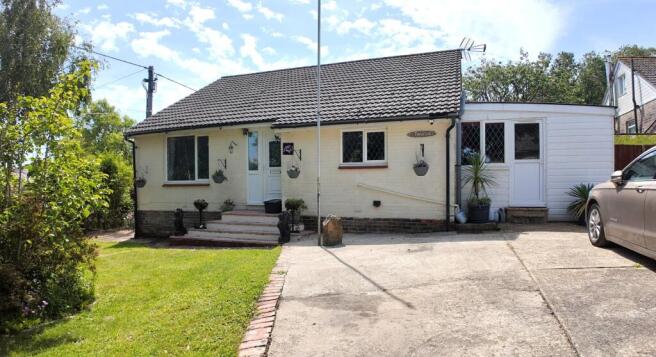 3 bed property, in Bunkers Lane, £410,000