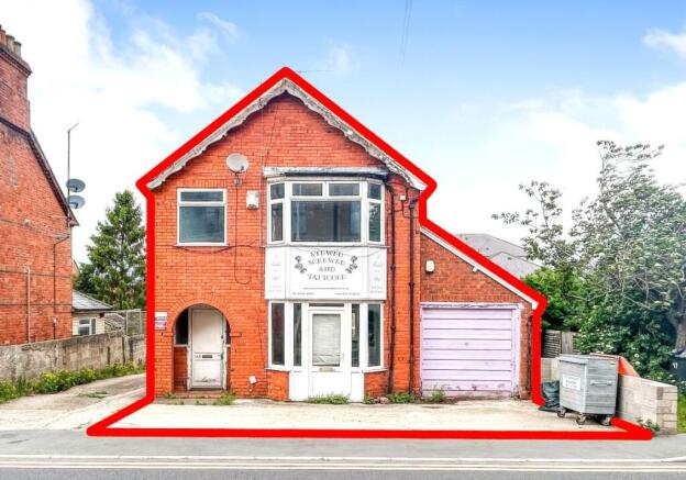 2 bed property, in 148 Kings Road, £225,000