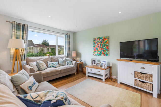 3 bed property, in Rock, £600,000
