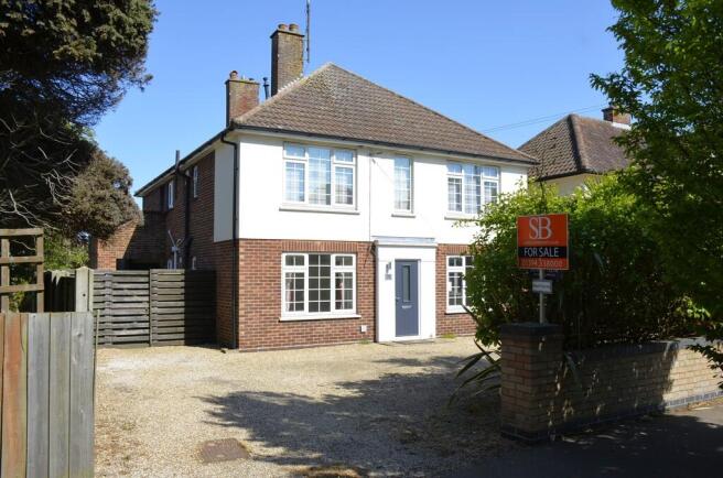3 bed property, in Beatrice Avenue, £279,995