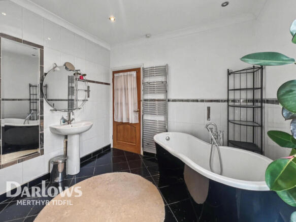 4 bed property, in Brecon Road, £235,000