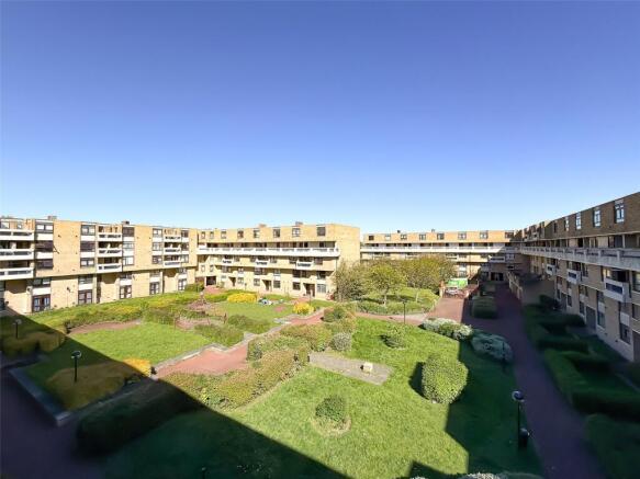 9 bed property, in Six Apartments Collingwood, £60,000