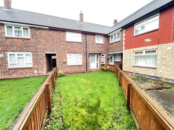 3 bed property, in Grappenhall Road, £149,995