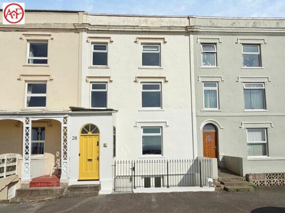 6 bed property, in Esplanade, £499,950