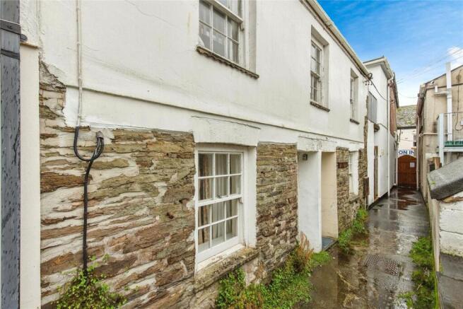 3 bed property, in Lanadwell Street, £392,000