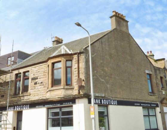 2 bed property, in Fisher Street, £70,000