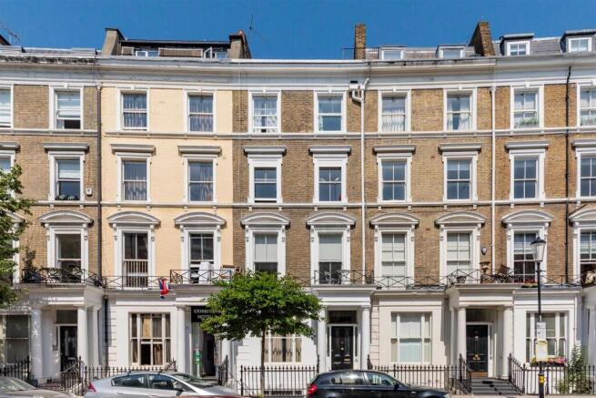 3 bed property, in Collingham Place, £1,580,000